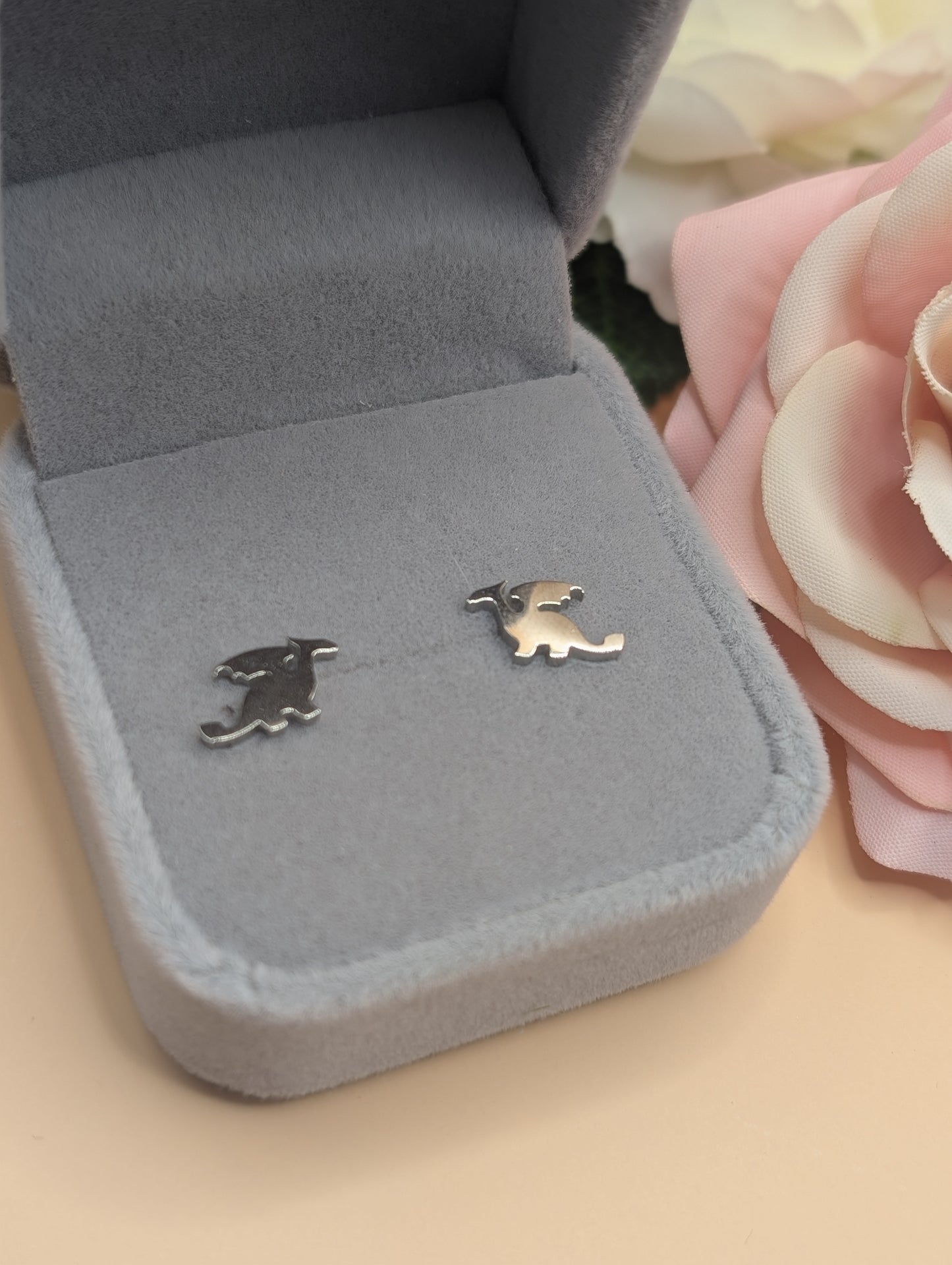 Feathertail Stud Earrings