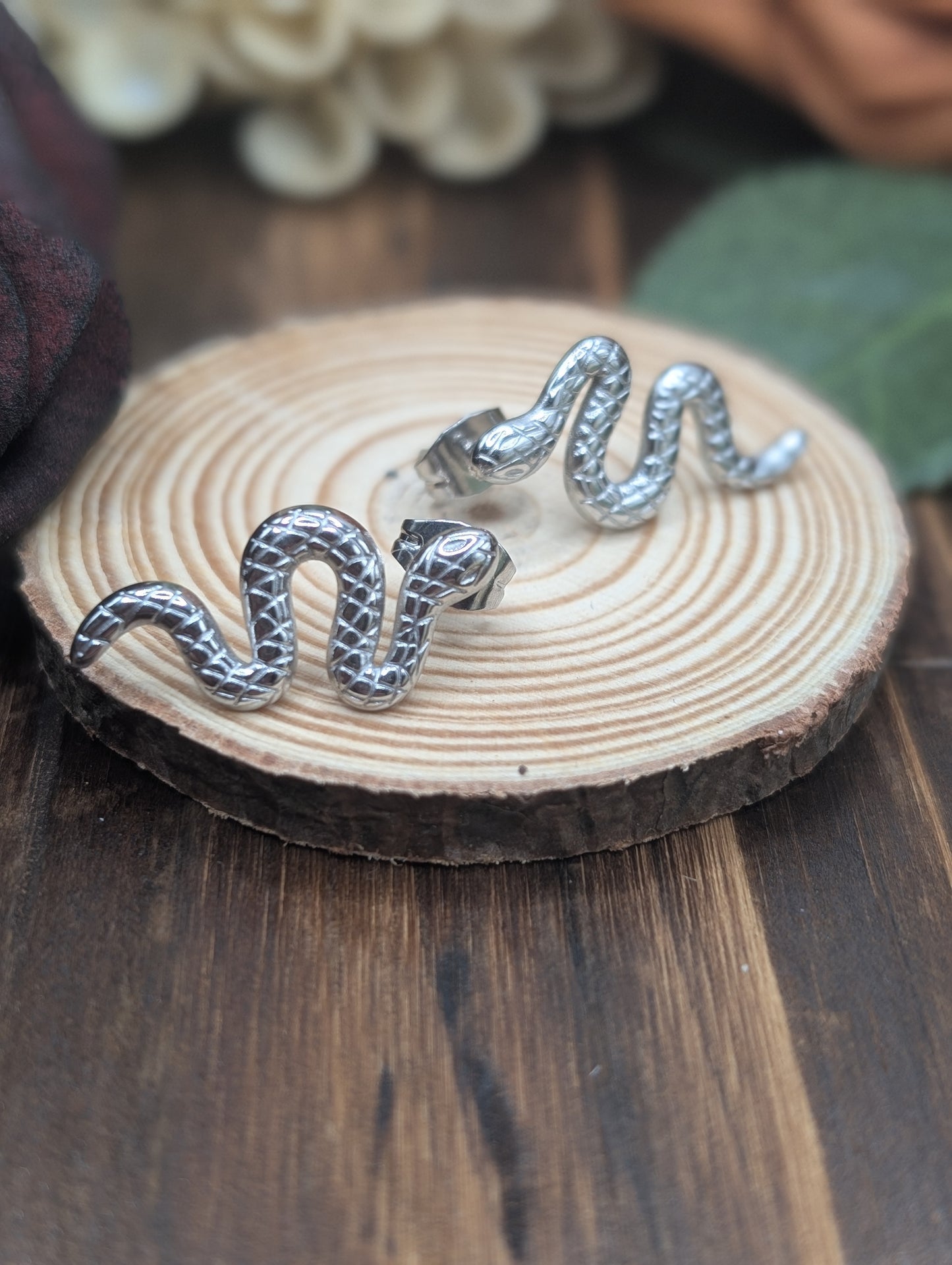 Slither Silver stud earrings