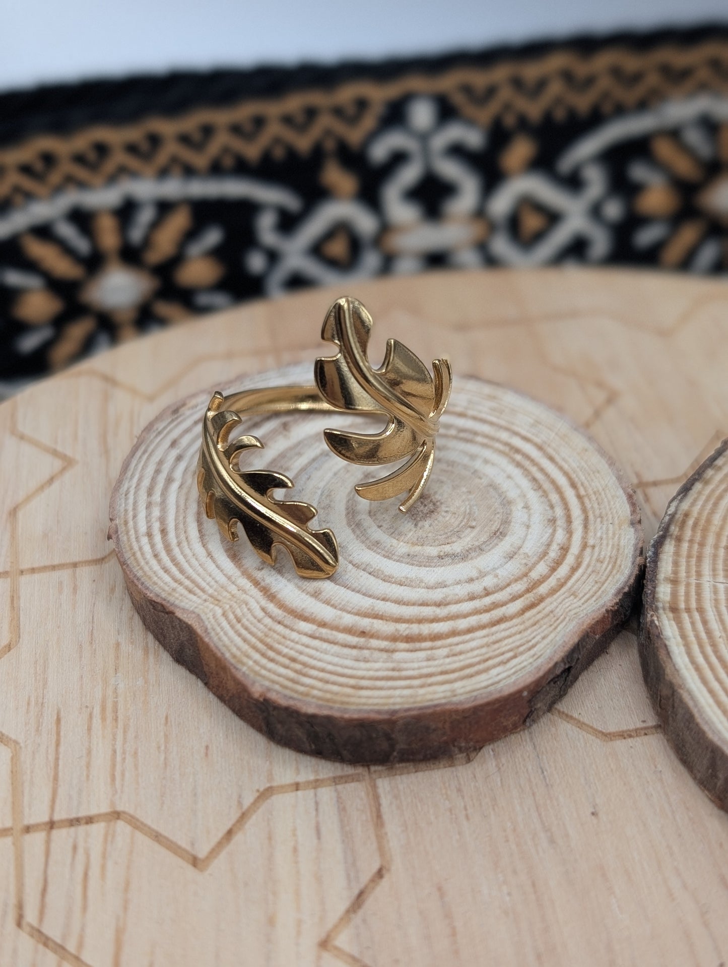 Tropical Leaf Adjustable Wrap Ring