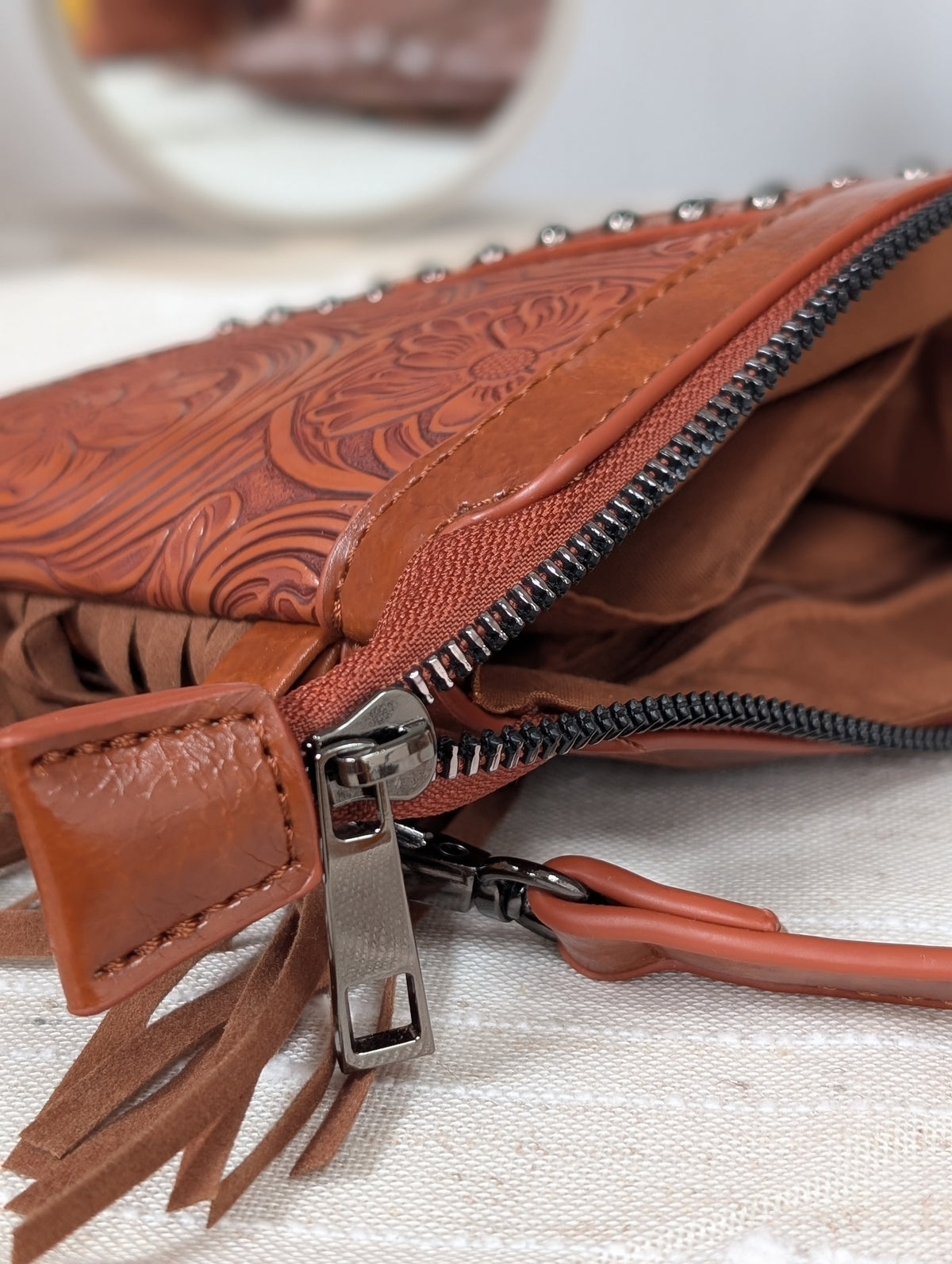 Dolly Tassel Crossbody bag
