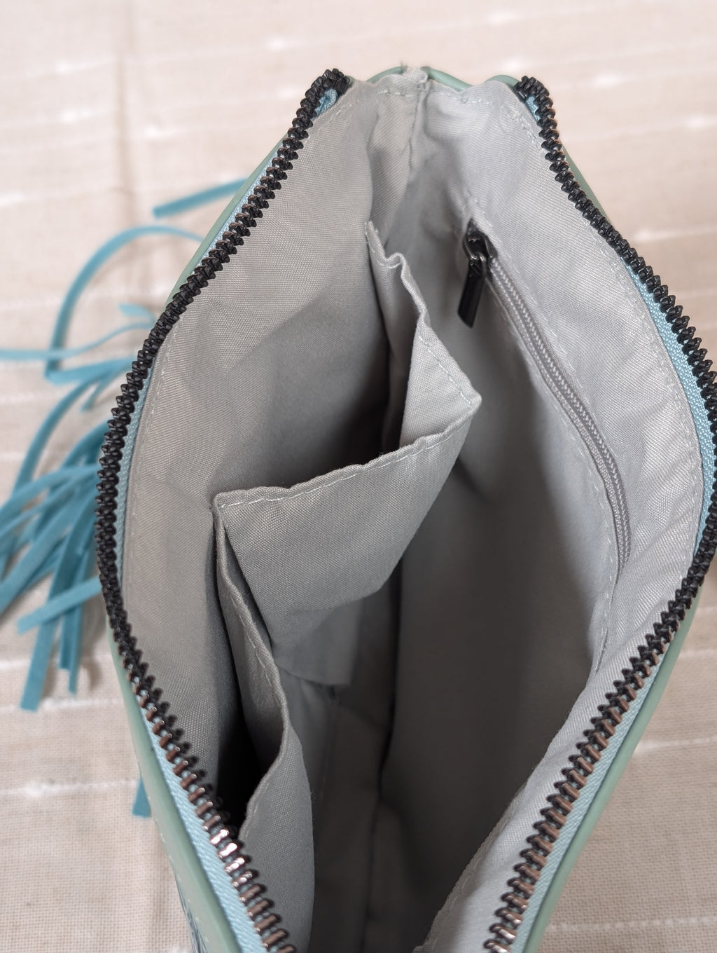 Dolly Tassel Crossbody bag