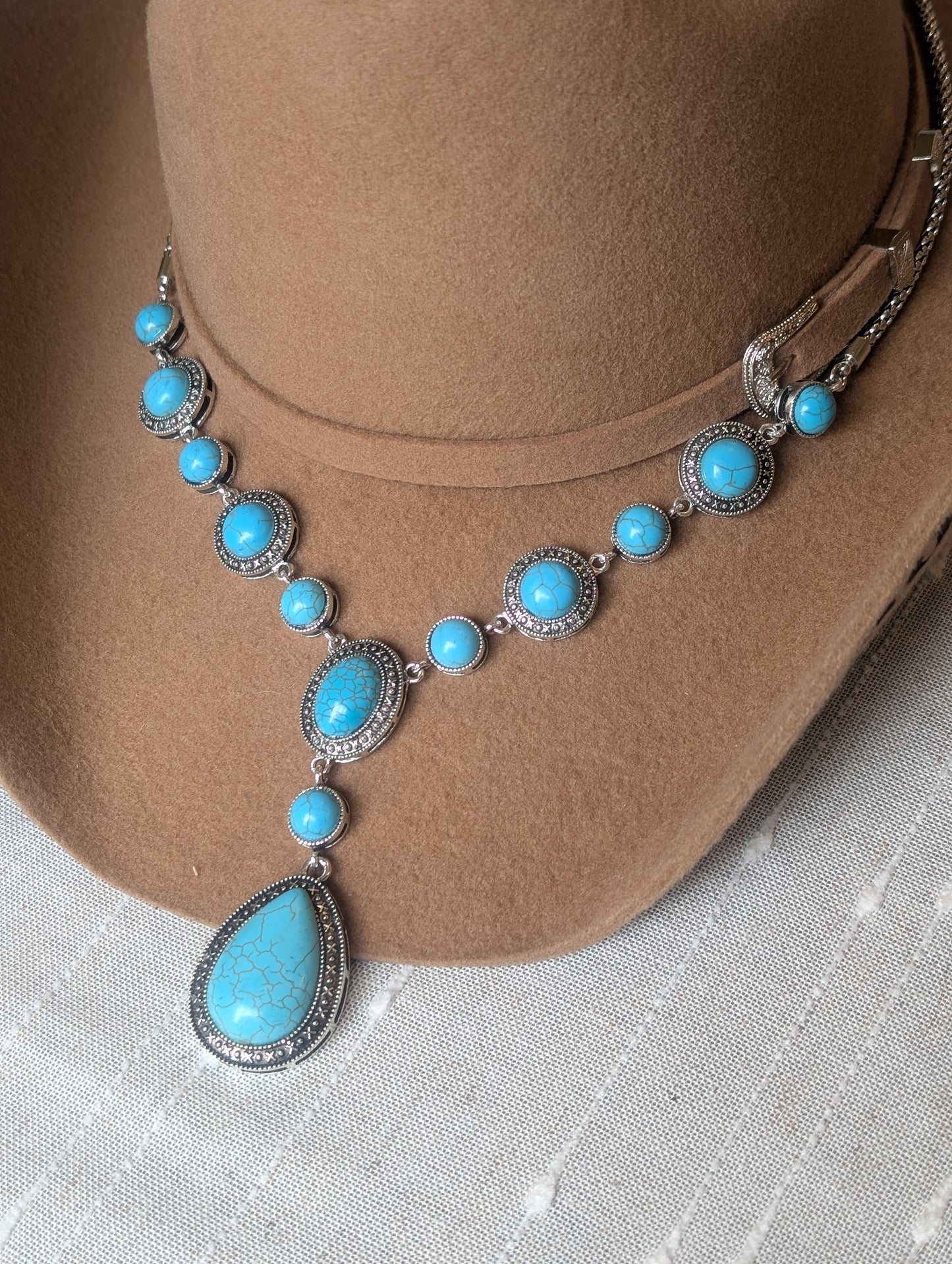 Whirlwind necklace