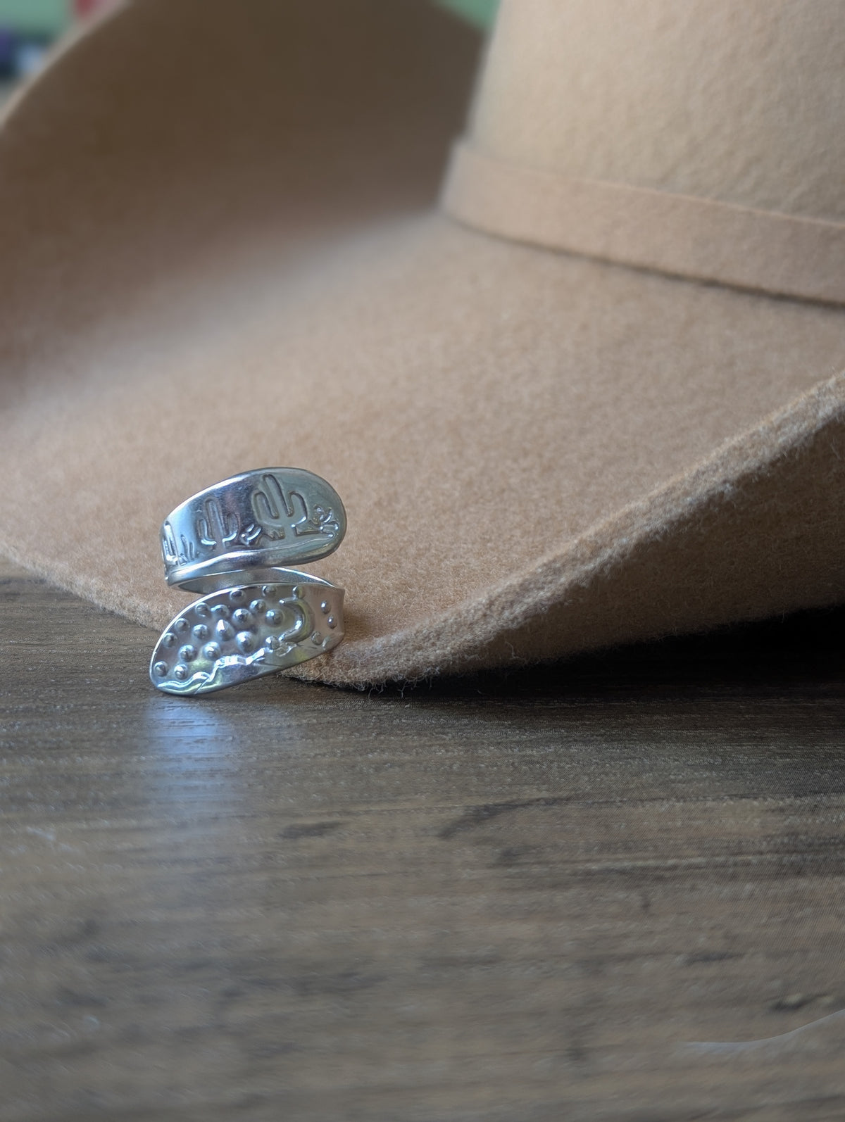 Desert wrap ring