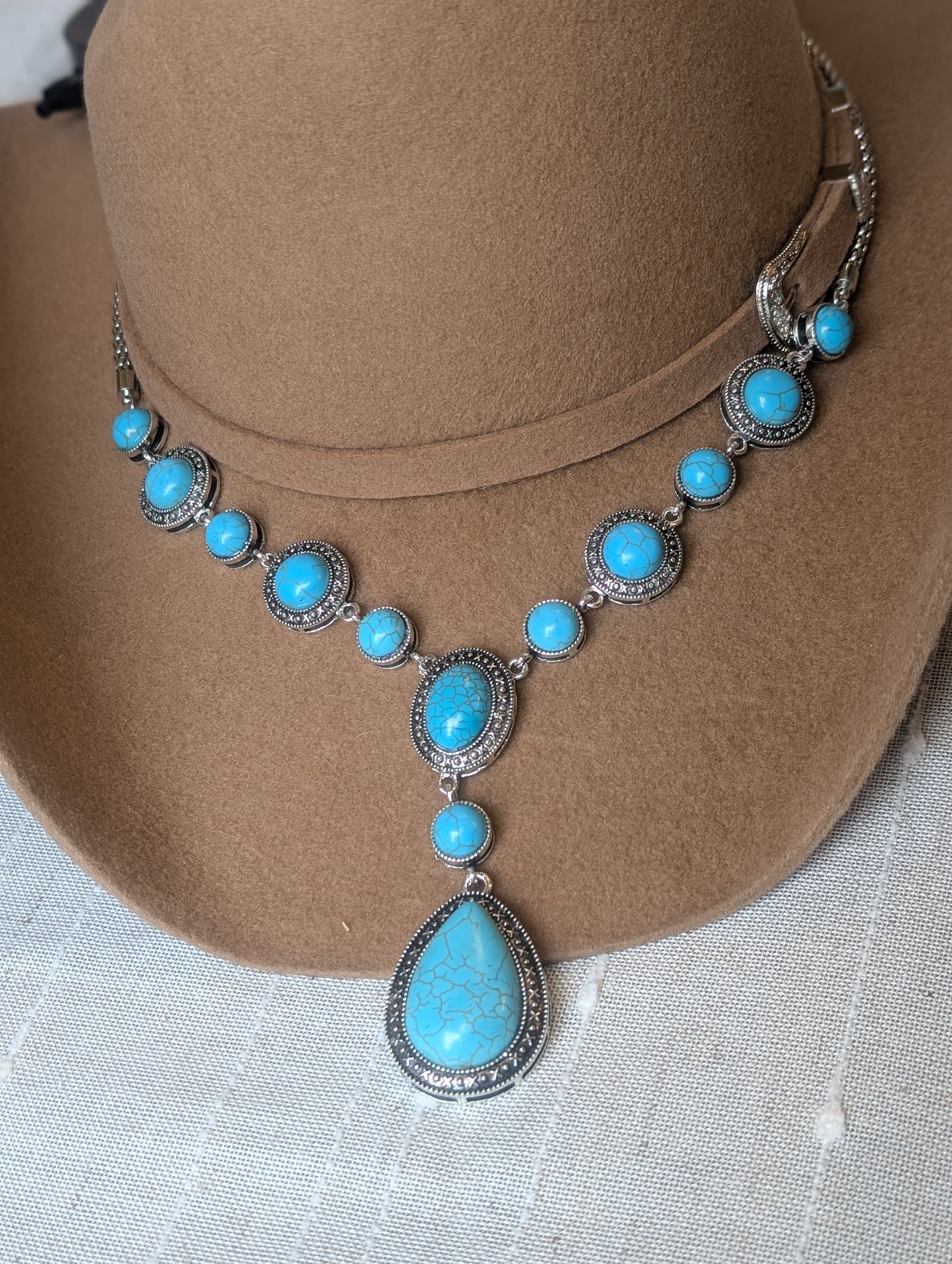 Whirlwind necklace
