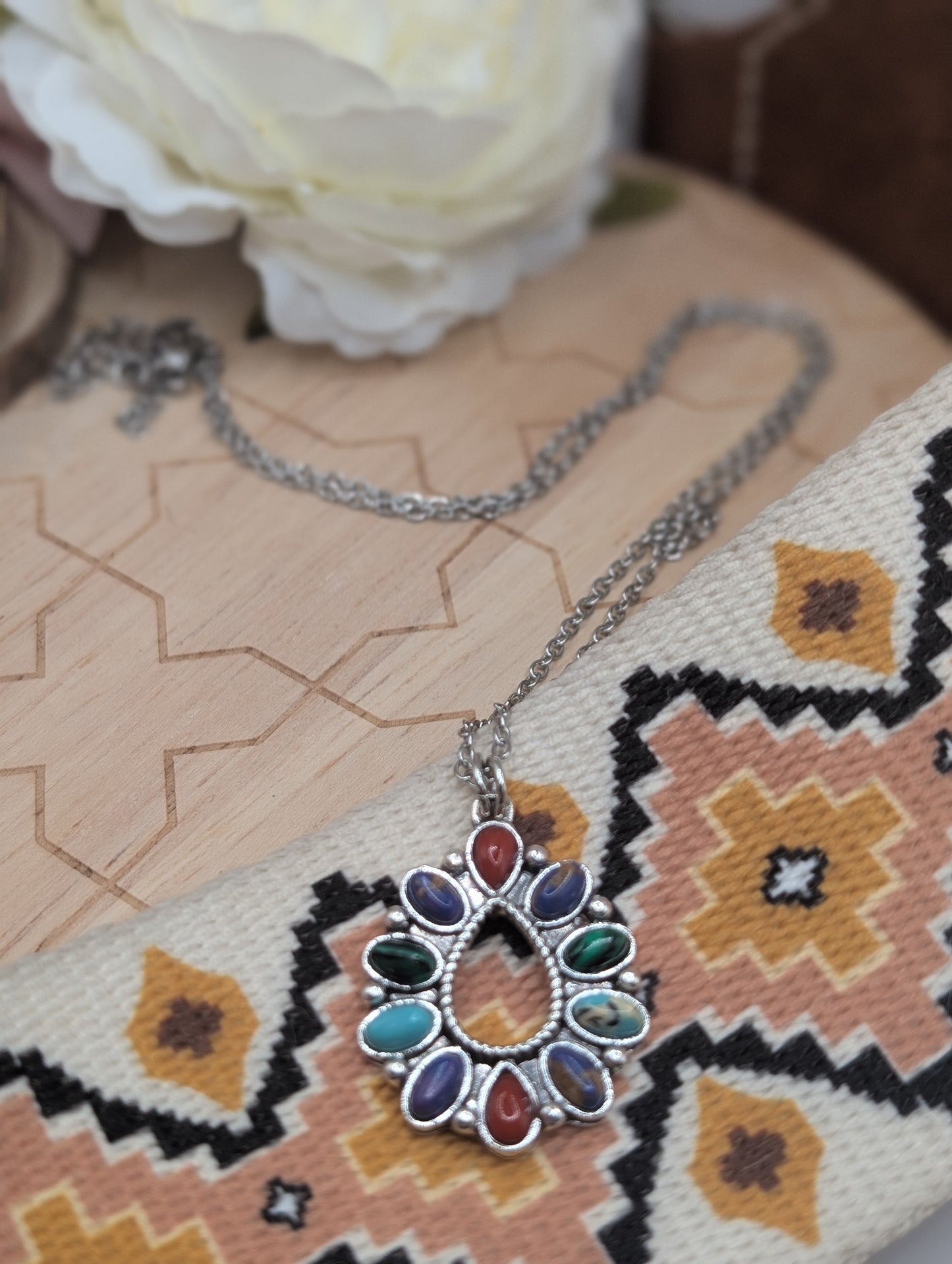 Multi stone drop pendant