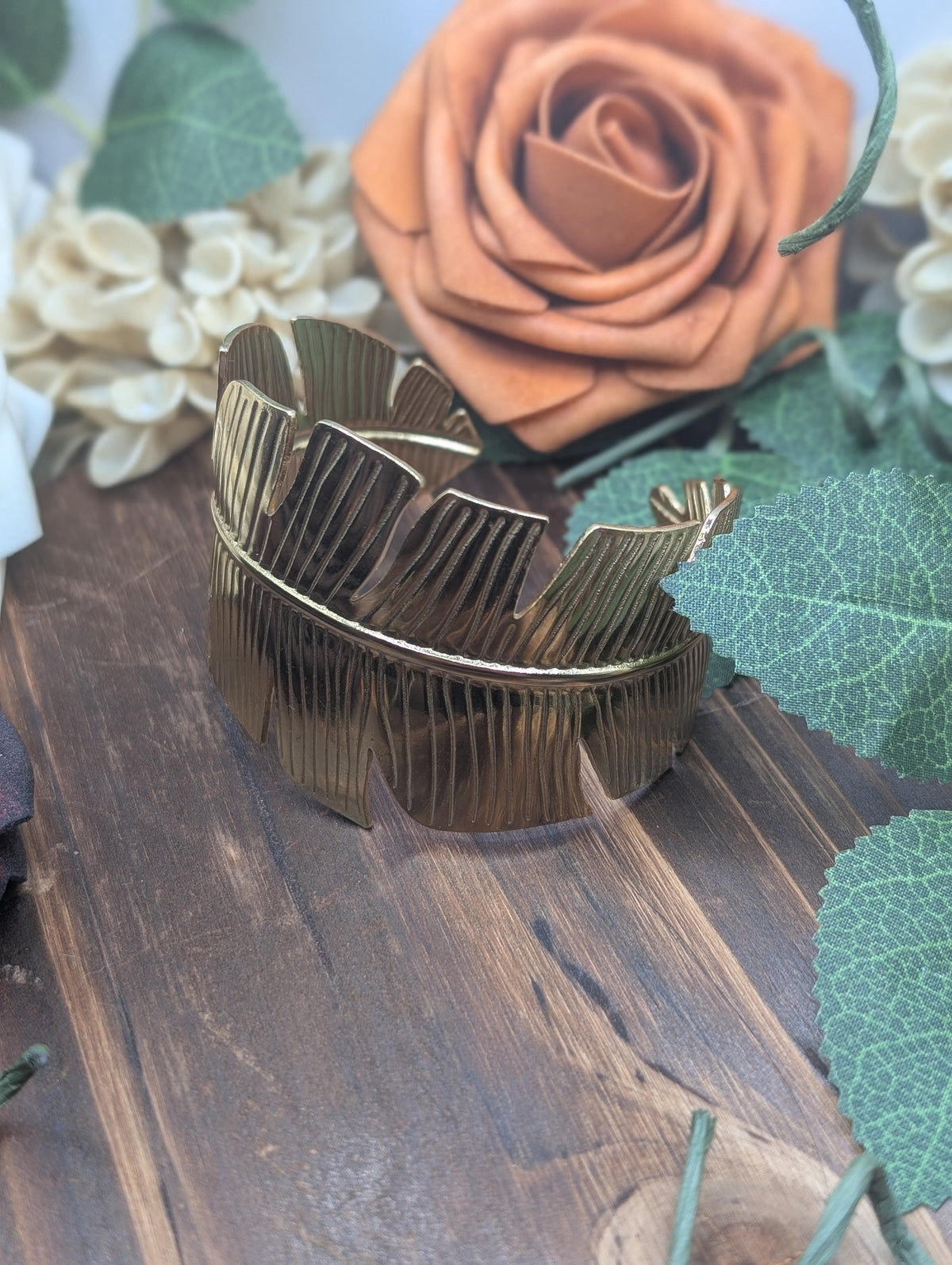 Large Feather cuff
