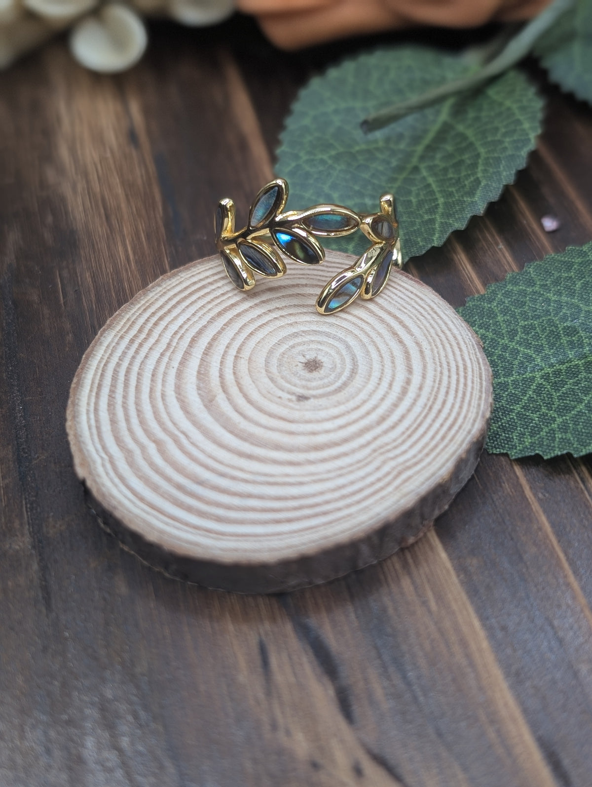 Jewelled vine ring