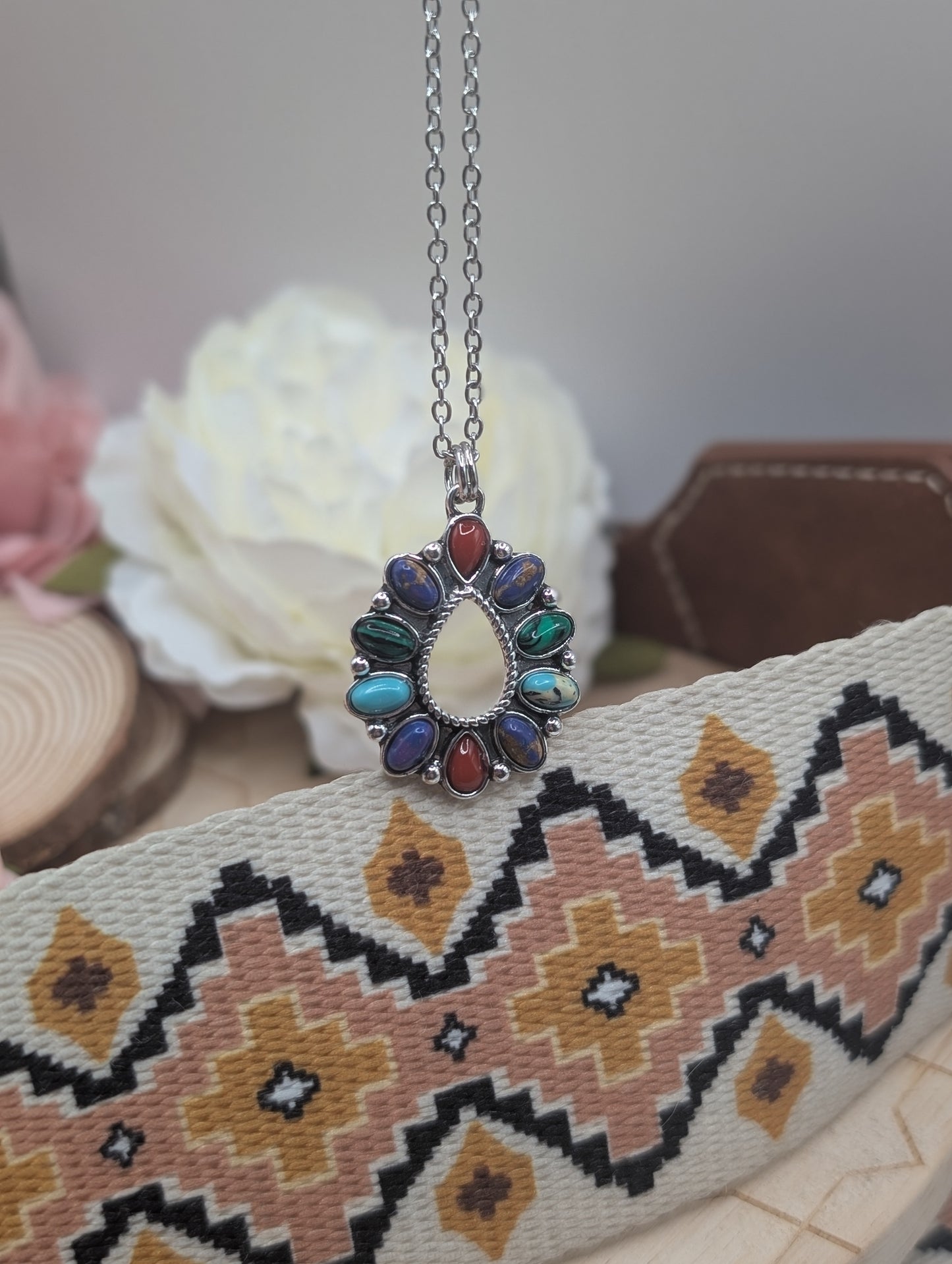 Multi stone drop pendant