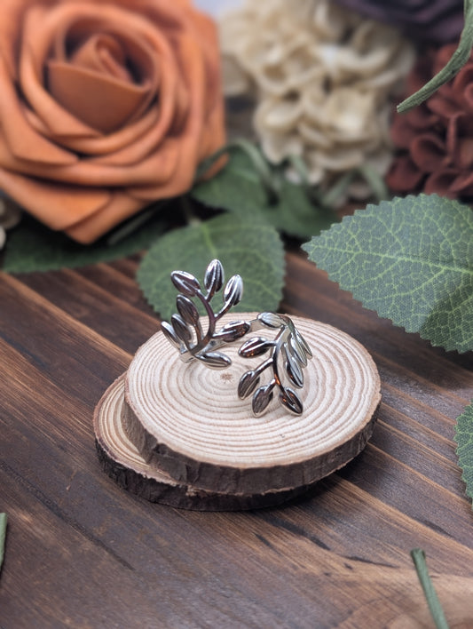 Large Adjustable Olive Wrap Ring