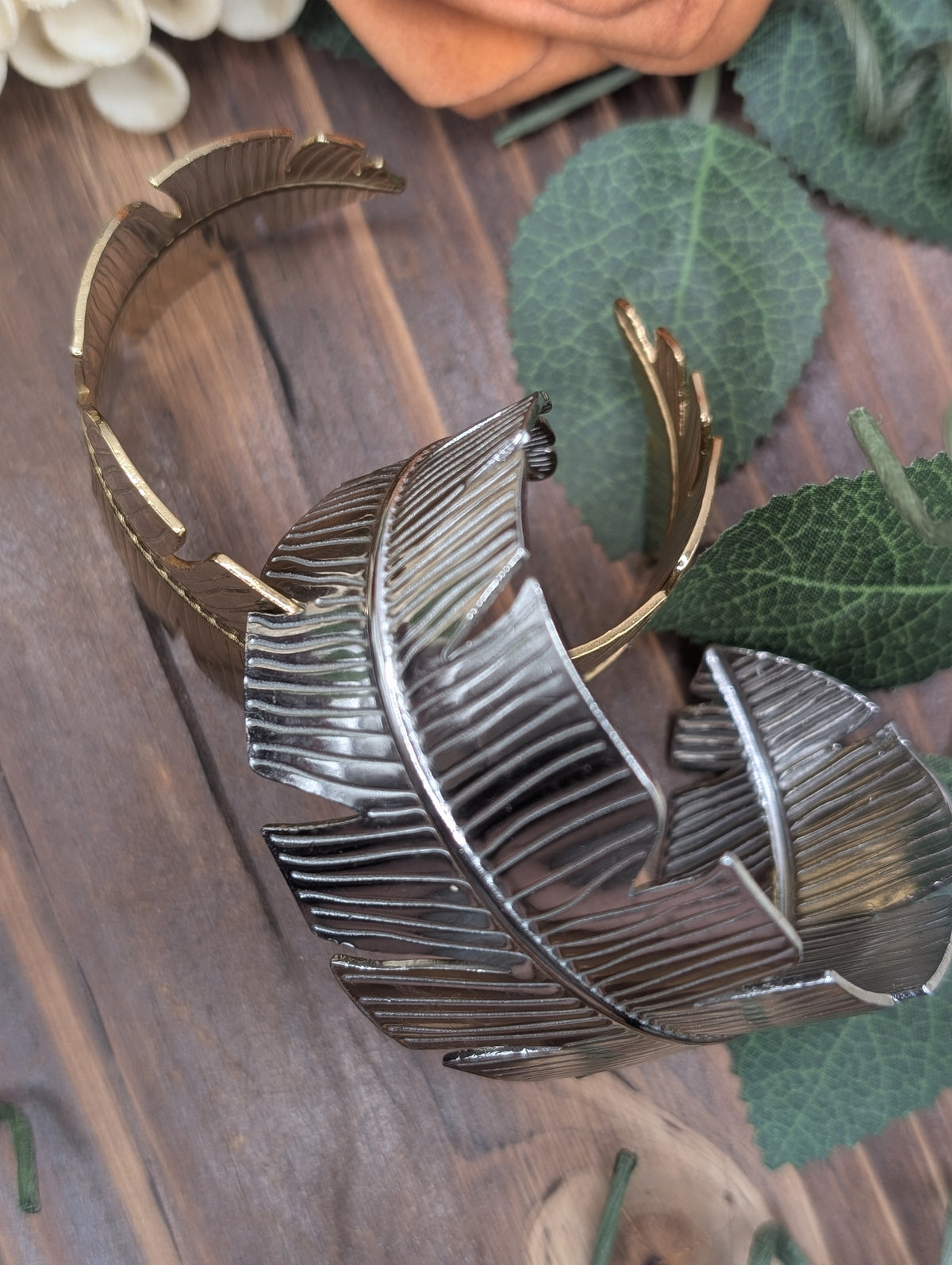 Large Feather cuff