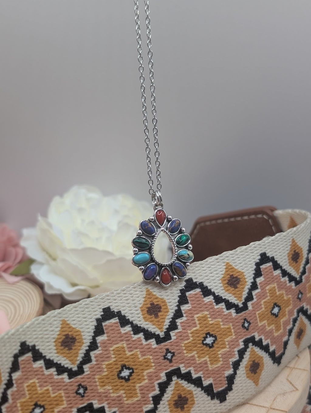 Multi stone drop pendant